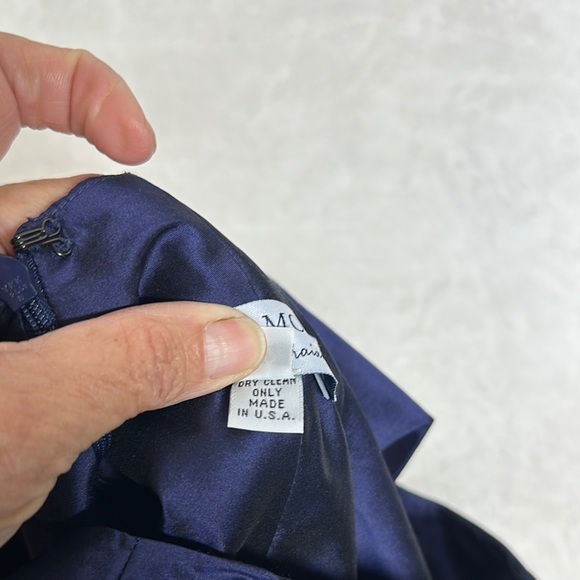 Elegant Blue Scoop Neck Sleeveless Mini Dress Formal, Bridesmaid or Evening out - Picture 11 of 13